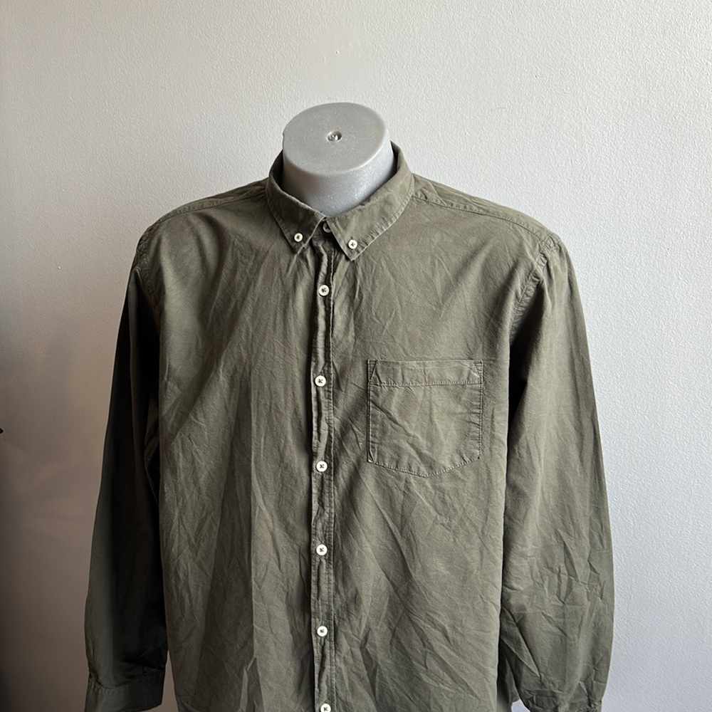 Green Button Down Shirt XL .